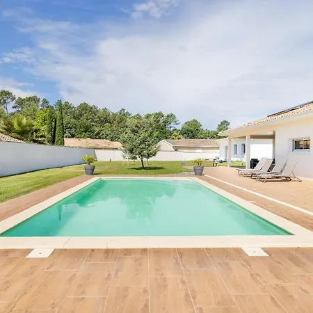 Lumiere Holiday home