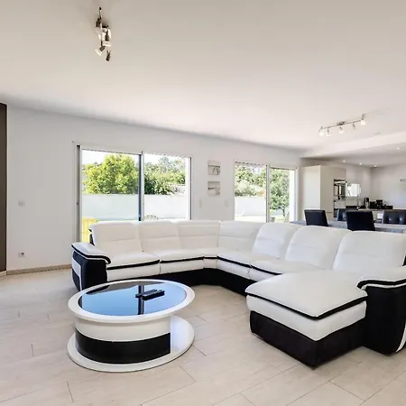 Lumiere Semesterbostad Ychoux